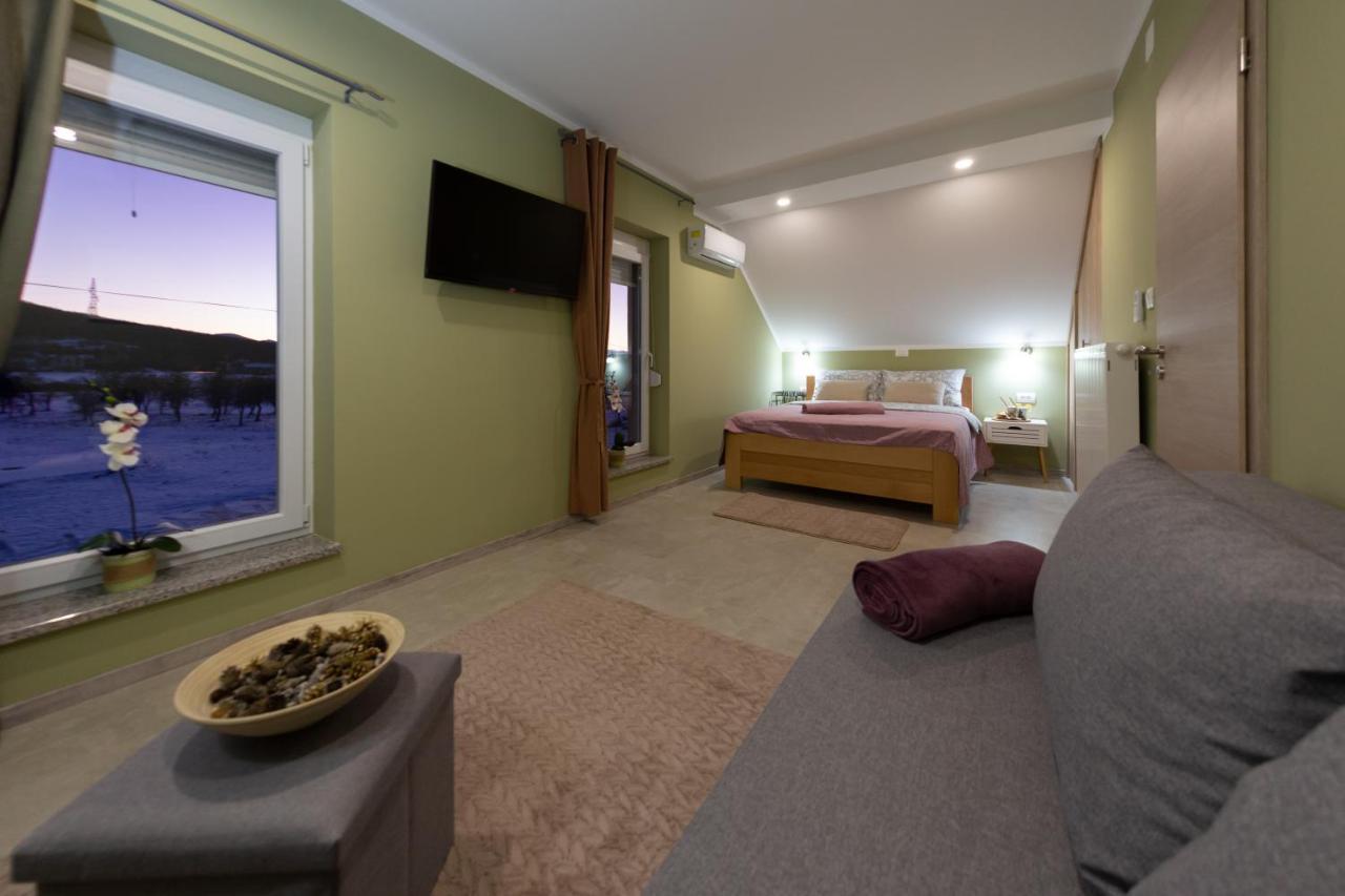 Holiday home Kuca Za Odmor 'teuta' *